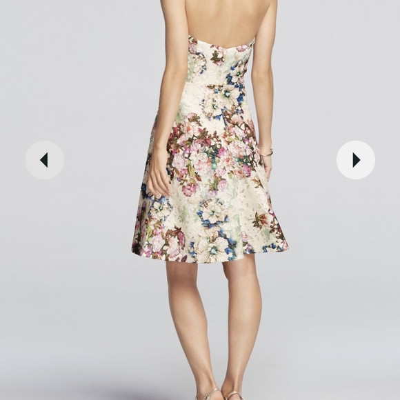 Stunning Sweetheart Dress - Picture 3 of 12